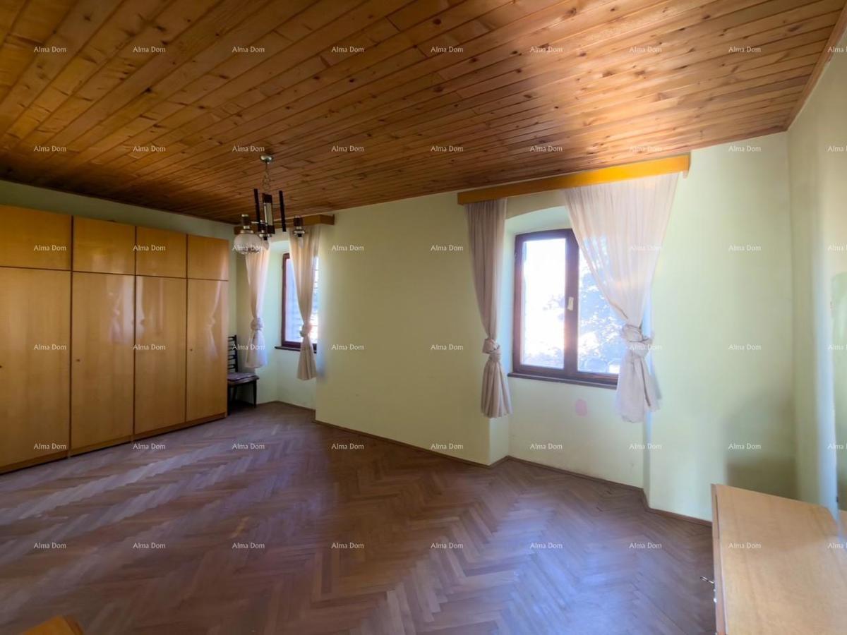 The translation of "Kuća u centru Vodnjana!" to Slovenian is "Hiša v centru Vodnjana!"