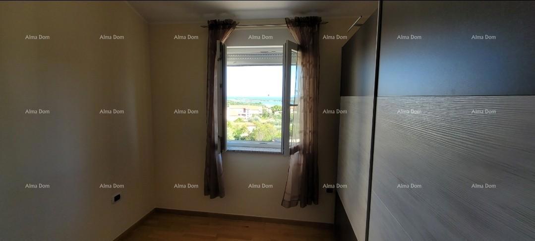 Ližnjan! Opremljen stan! Pogled na more!