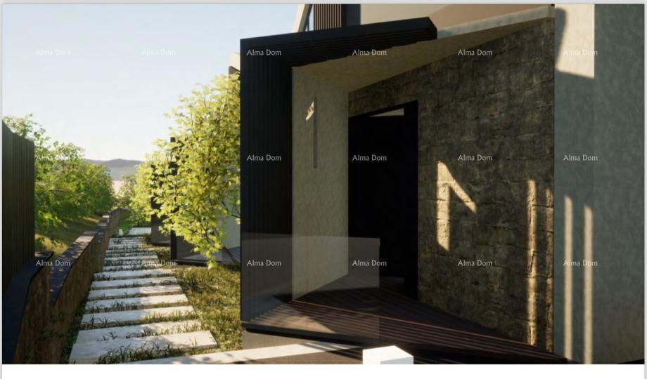 Prodaja se gradbeno zemljišče z ruševno hišico v Labinu, s pogledom na morje in projektom.