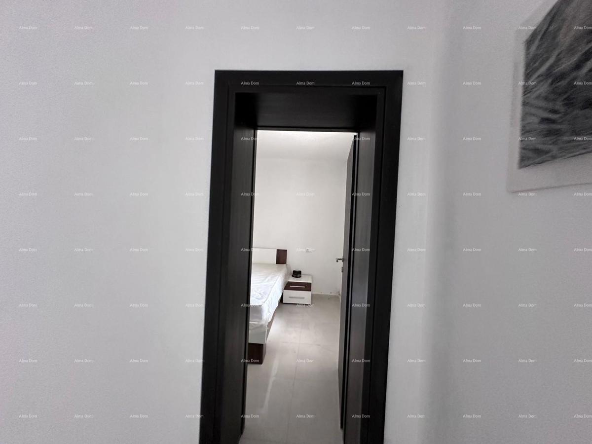 Prodaja fantastične hiše s tremi stanovi v Medulinu!