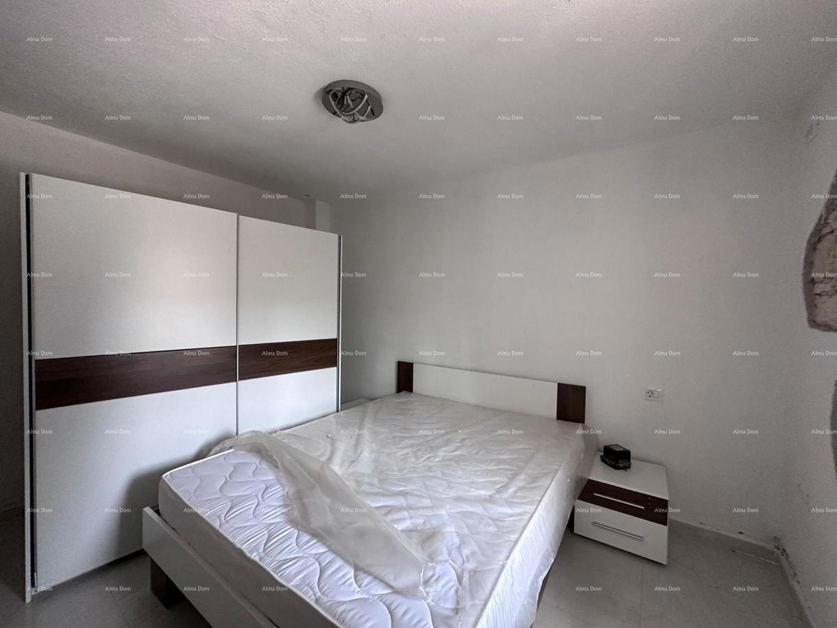 Prodaja fantastične hiše s tremi stanovi v Medulinu!