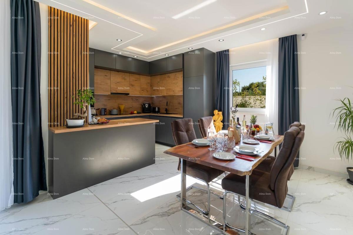 Moderna hiša z bazenom na odlični lokaciji, Medulin!