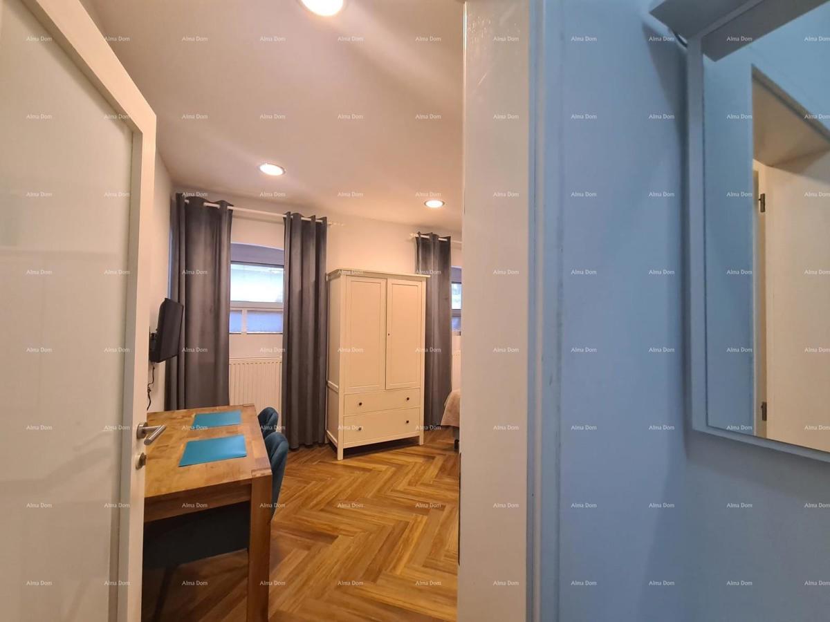 PRODAJA STANA Z DVA APARTMAJA – PULA