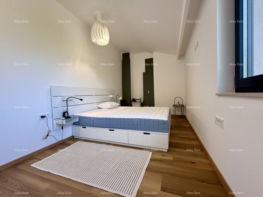 Moderna vila s bazenom, 218 m² – okolica Labina