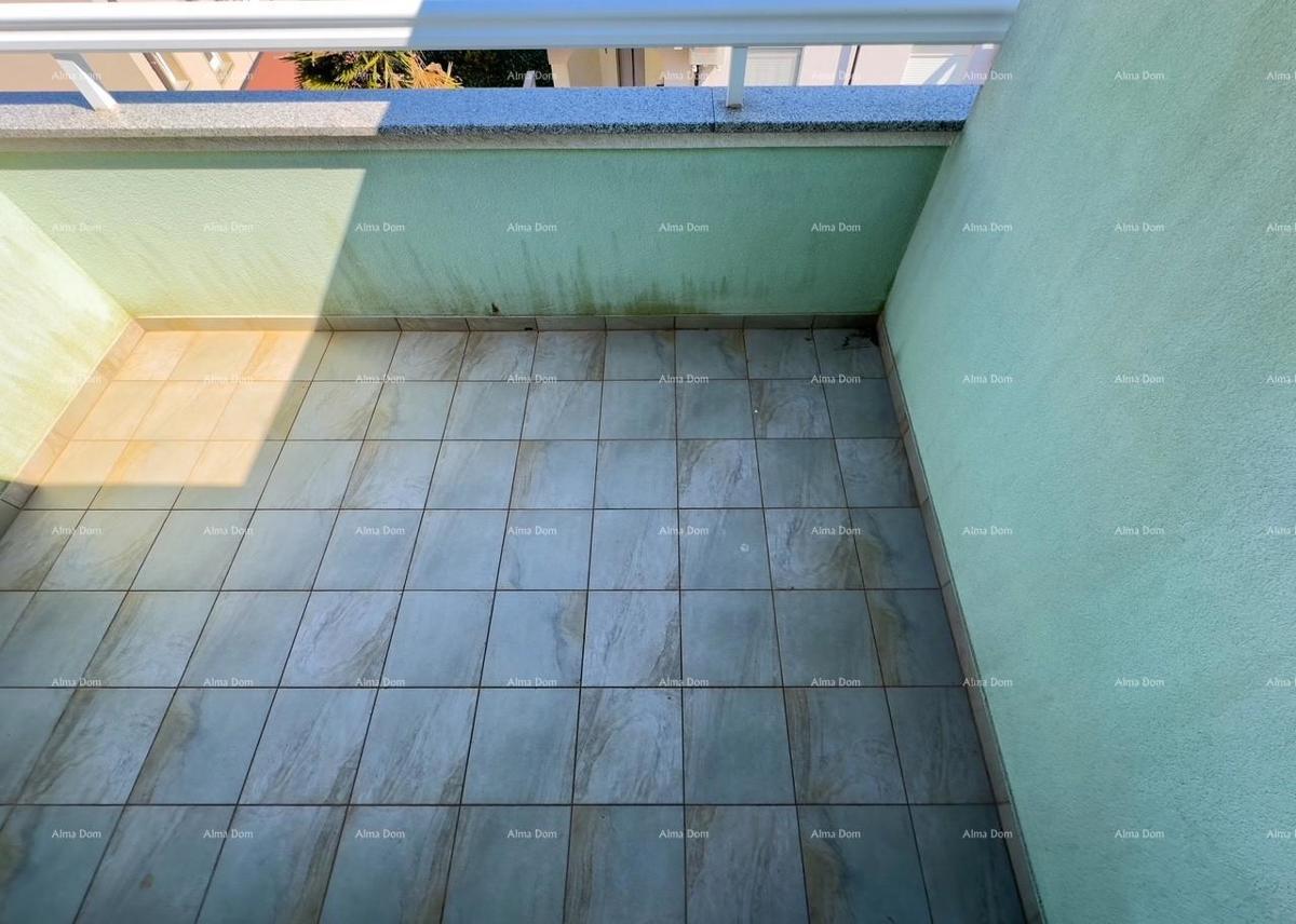 MEDULIN! Studio apartma na drugem nadstropju etažirane stavbe.