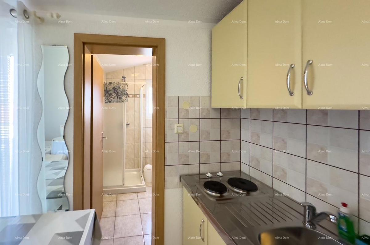 MEDULIN! Studio apartma na drugem nadstropju etažirane stavbe.