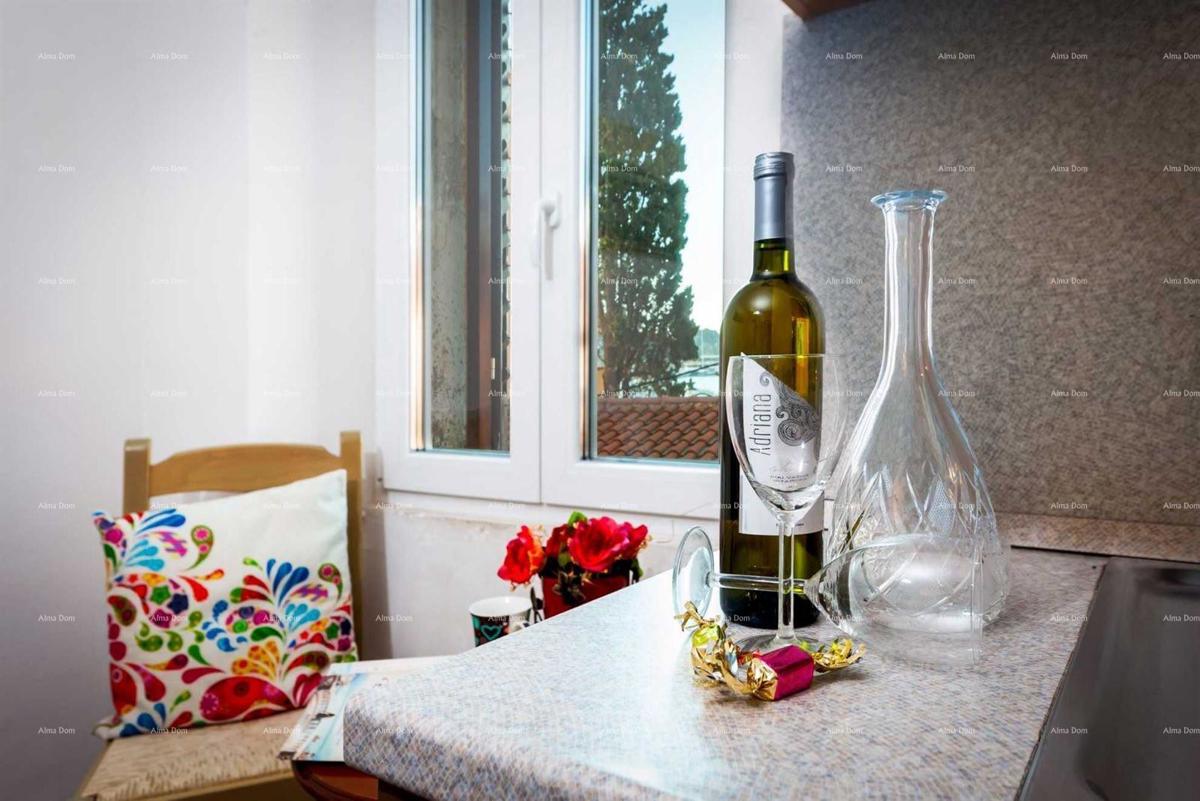 Rovinj – Stan s pogledom na more v samem centru, 50 m od morja