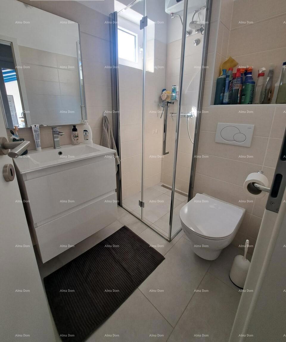 Samostoječa hiša z atrijem, 400 m od morja – Barbariga