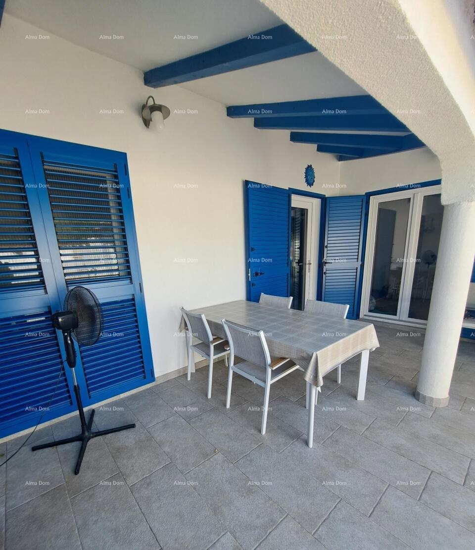 Samostoječa hiša z atrijem, 400 m od morja – Barbariga