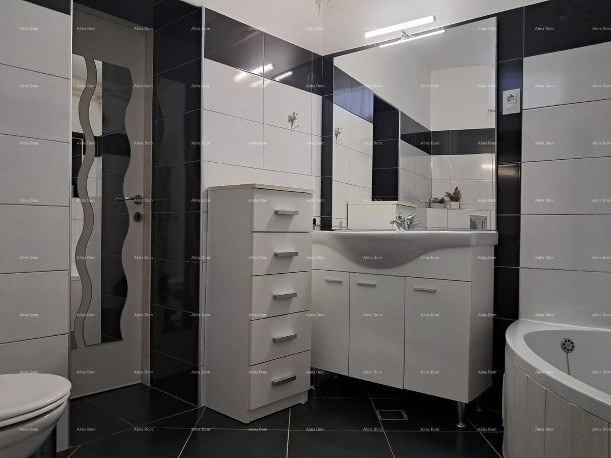 Vodnjan! Čudovita hiša v vrsti.