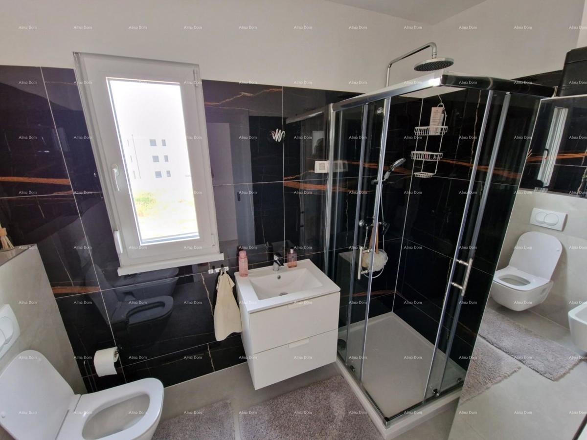 Prodaja luksuzne vile v Medulinu – 100 m od morja