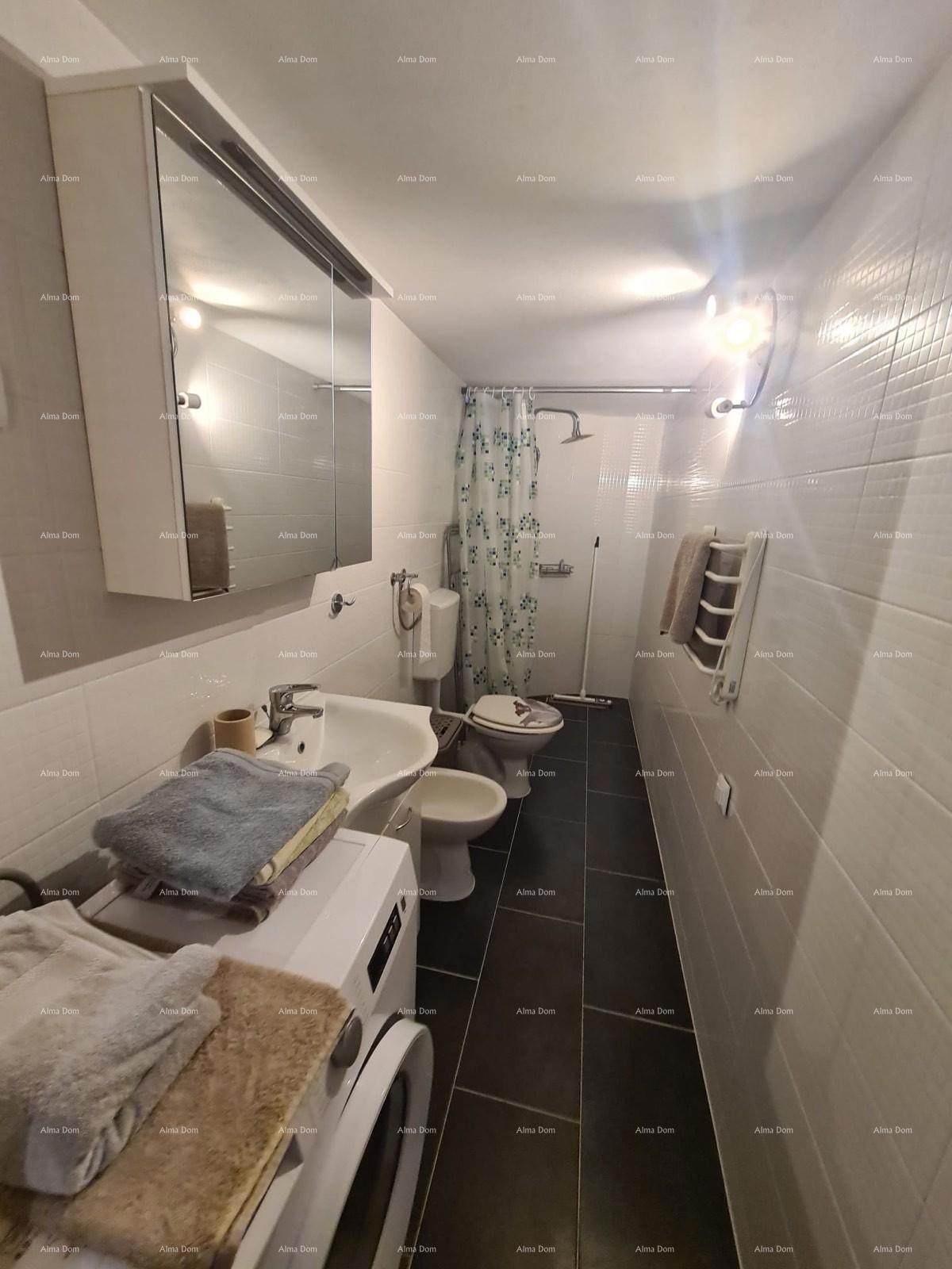 Prodaja kuće s dvema stanoma – Fažana