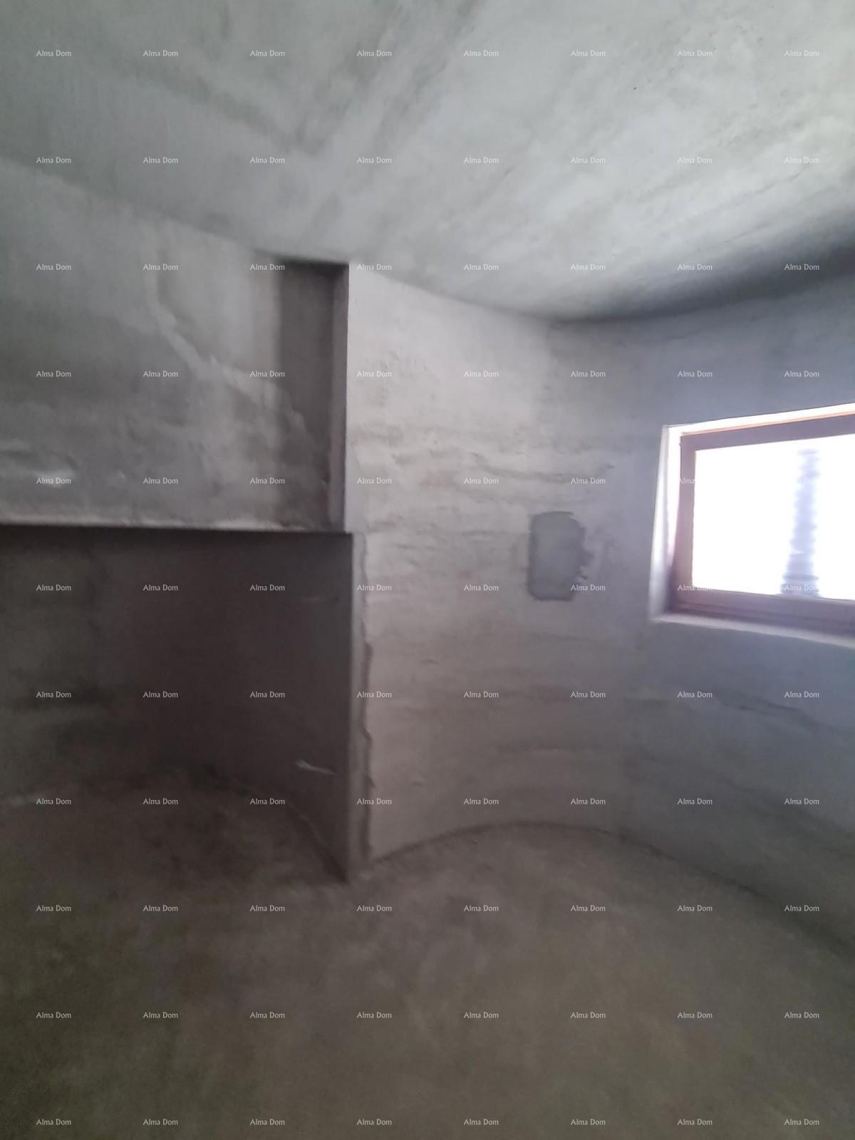 Prodaja kuće s dvema stanoma – Fažana