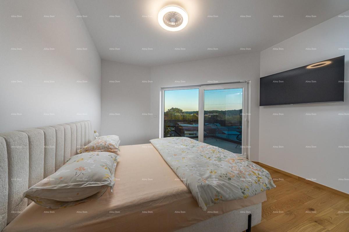 Prodaja - novo zgrajena, moderna in ekskluzivna vila s bazenom, Volme, Pula!