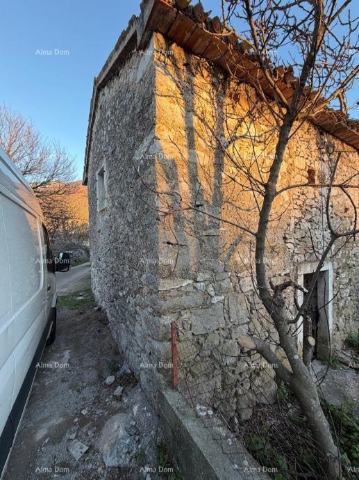 Prodaja kamene hiše, Kršan