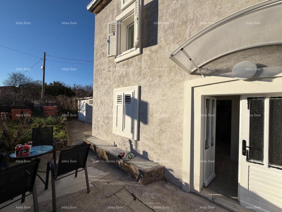 Prodaja kamene hiše, Kršan