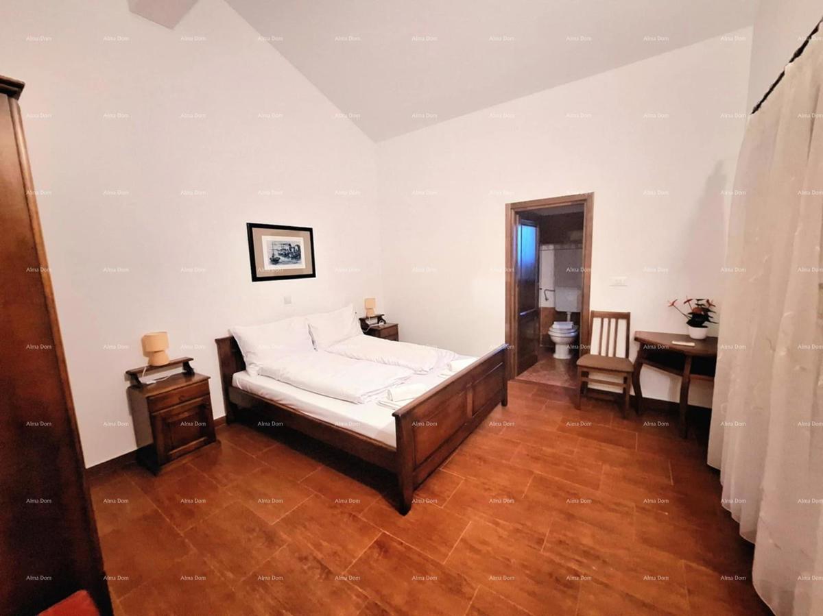 Prekrasna hiša s bazenom v Barbanu: idealna za družino in hišne ljubljenčke