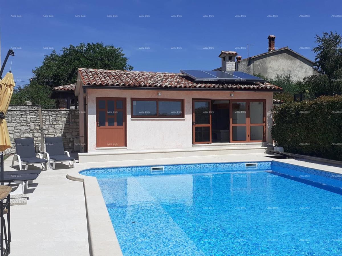 Prekrasna hiša s bazenom v Barbanu: idealna za družino in hišne ljubljenčke