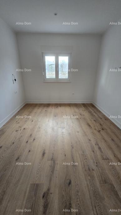 Kanfanar – Moderna prizemnica s bazenom v mirnem okolju