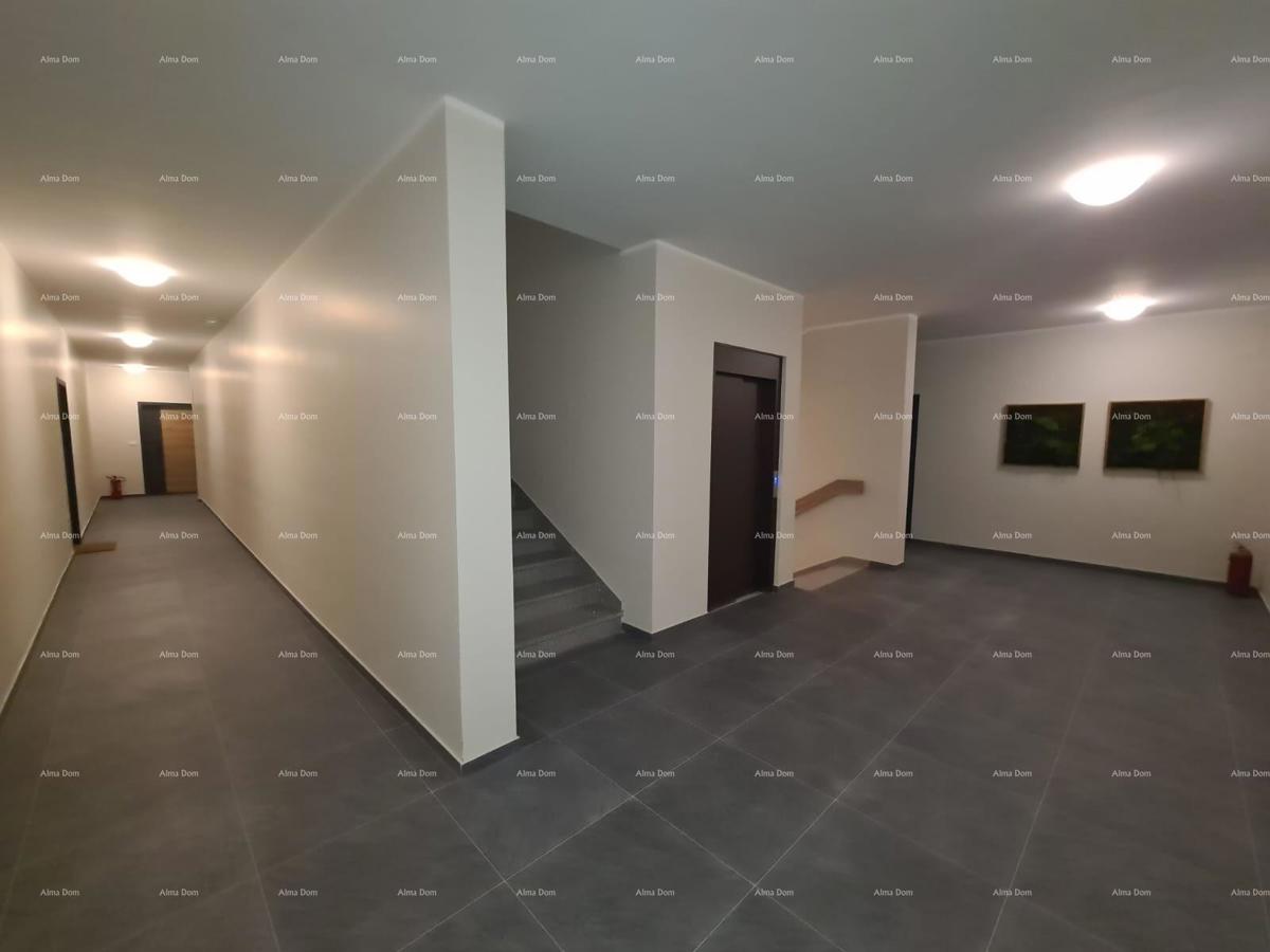 Prodaja poslovnega prostora v stanovansko-poslovni stavbi, blizu centra, Pula! L1