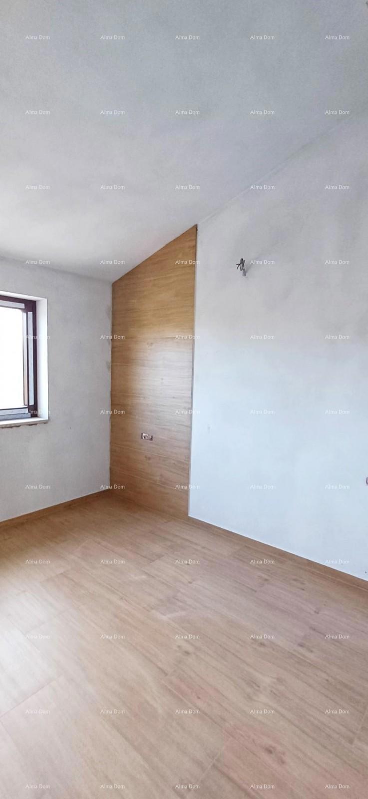 Prodaja moderne hiše s bazenom v mirnem in lepem istrskem kraju, Juršići, Svetvinčenat!