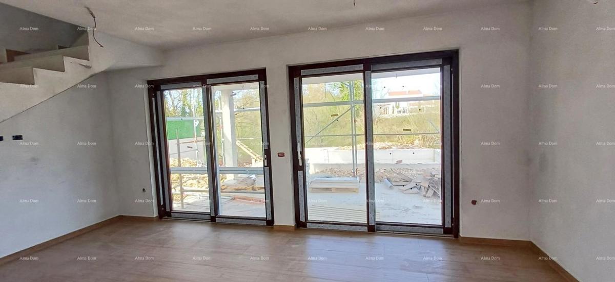 Prodaja moderne hiše s bazenom v mirnem in lepem istrskem kraju, Juršići, Svetvinčenat!