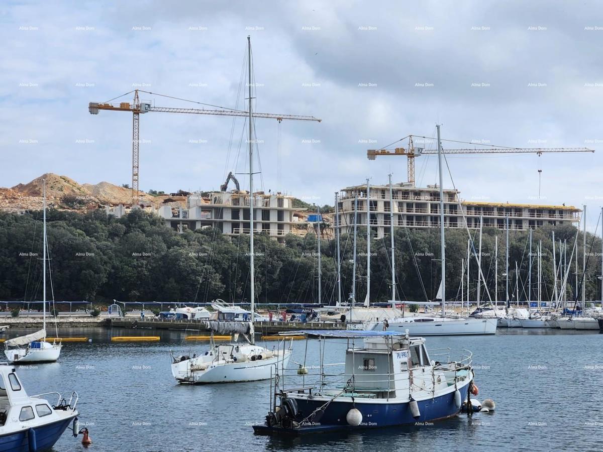 Prodaja modernih stanovanj v ekskluzivni stavbi s pogledom na marino, Pula!