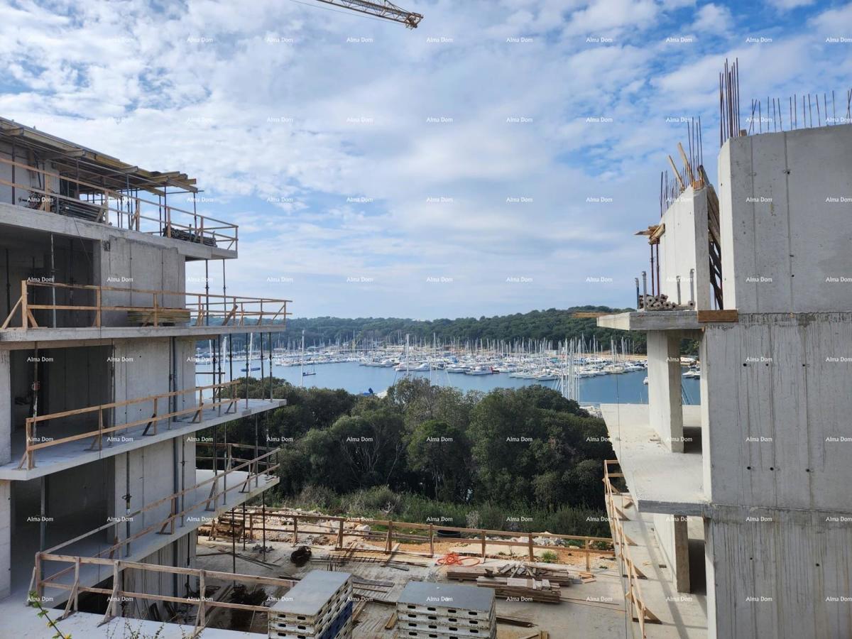 Prodaja modernih stanovanj v ekskluzivni stavbi s pogledom na marino, Pula!