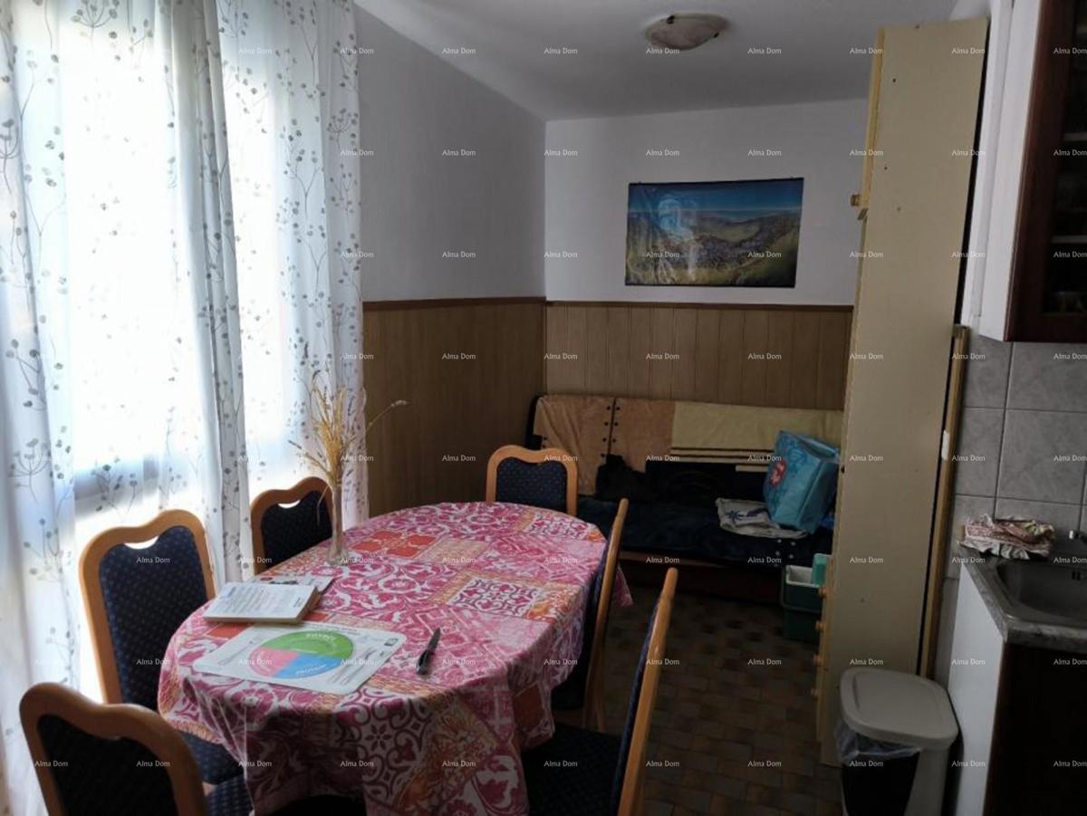 Na prodaju – funkcionalen stan s ložo, tretji nadstropje.