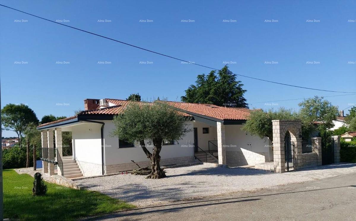 UMAG – Hiša s bazenom in tremi ločenimi apartmaji