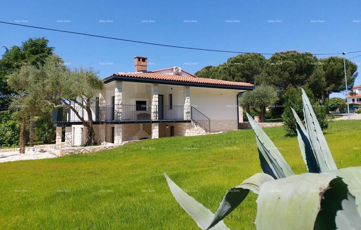 UMAG – Hiša s bazenom in tremi ločenimi apartmaji
