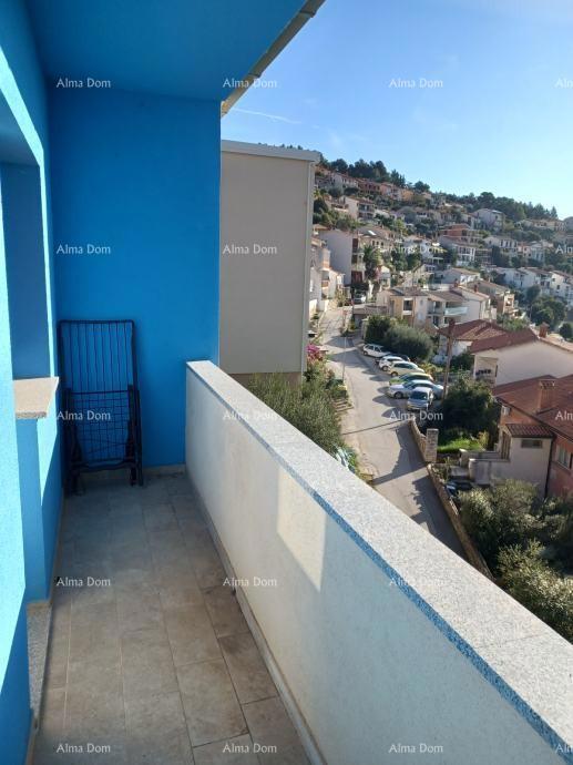 Rabac – stan s pogledom na more, 3 sobe, dve terase