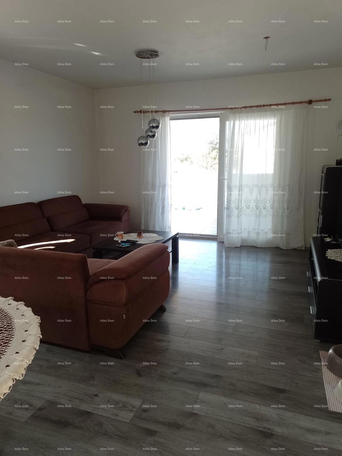 Prodajemo prelepu kuću, Rovinjsko selo