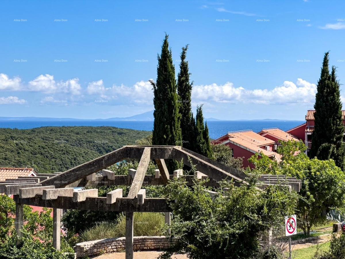 Stan v Dolgi Uvali. Marčana.