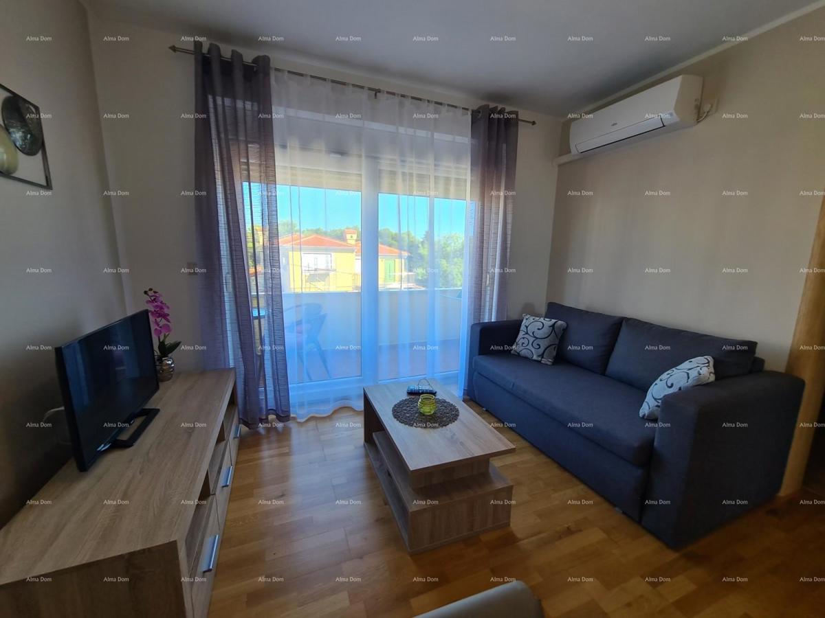 Medulin! Hiša s 6 ločenimi stanovanjskimi enotami!