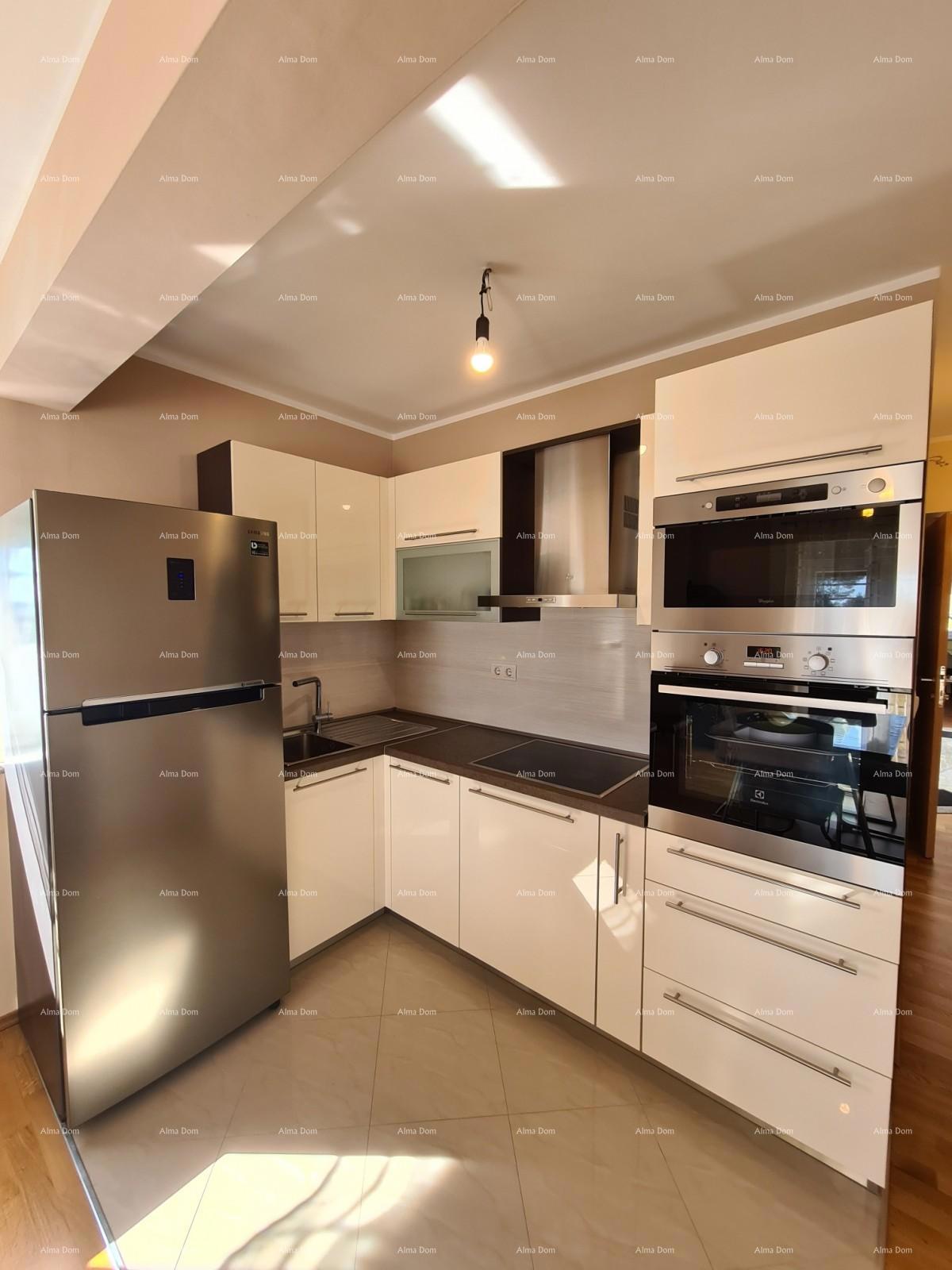 Medulin! Hiša s 6 ločenimi stanovanjskimi enotami!