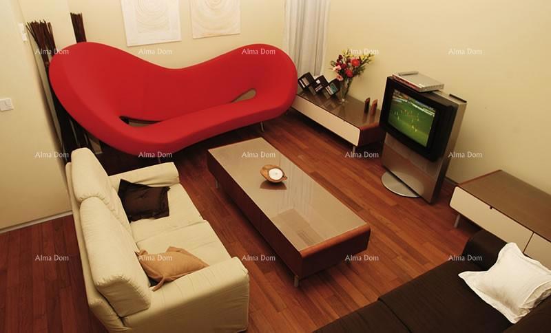 Na prodaju – Luksuzna vila 60 m od morja, Peščena uvala