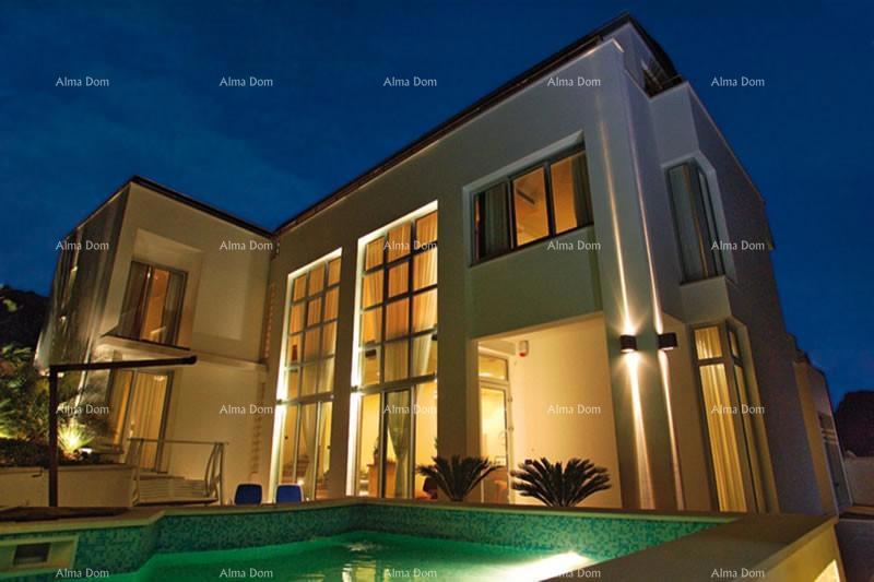 Na prodaju – Luksuzna vila 60 m od morja, Peščena uvala