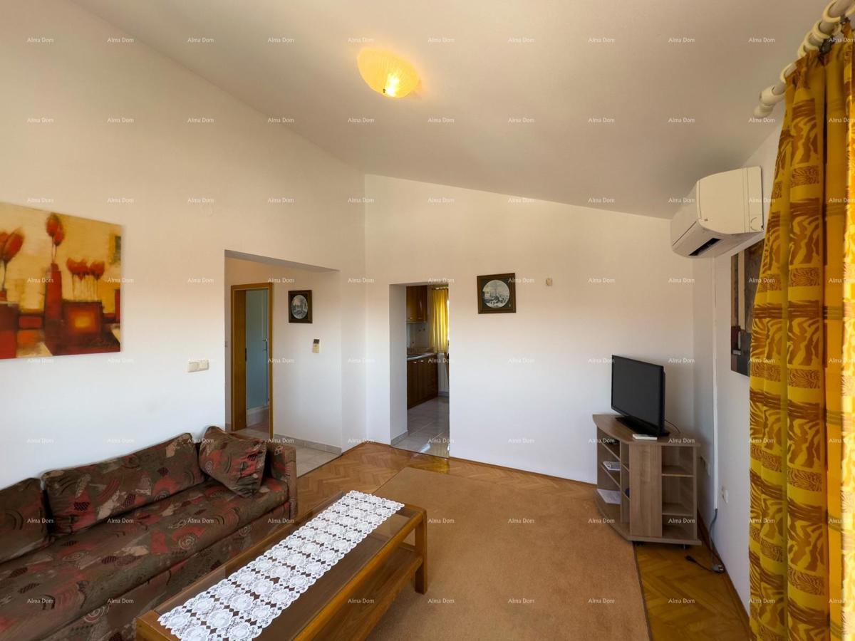 Prodajemo apartmajsko hišo na mirni lokaciji v Medulinu!