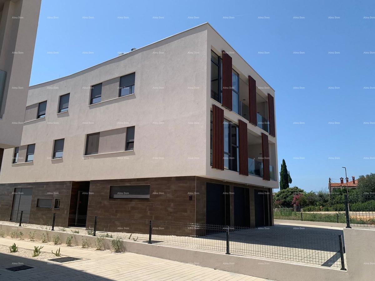 Novi, moderni stanovanjski kompleks, Rovinj! Dvonadstropno stanovanje s parkirnim in garažnim mestom!