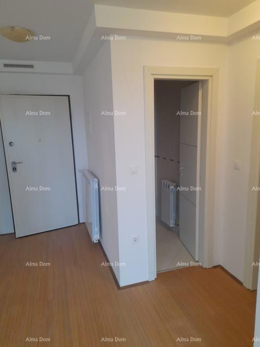 Rezervirano!!! Top lokacija! Prodaja stanovanja v neposredni bližini centra mesta, Pula!