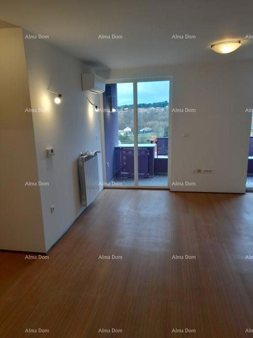 Rezervirano!!! Top lokacija! Prodaja stanovanja v neposredni bližini centra mesta, Pula!