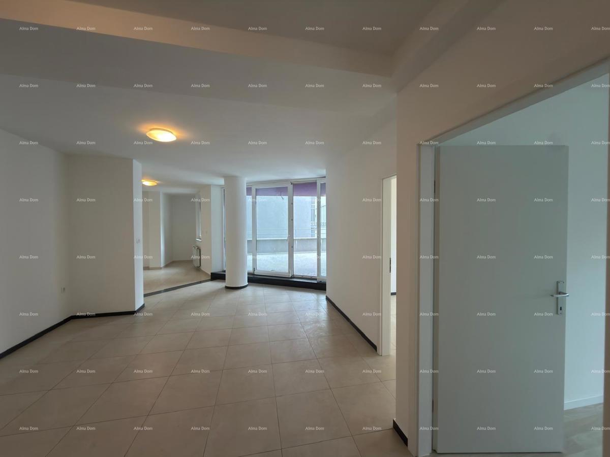 Vrhunska lokacija! Prodaja stanovanja v neposredni bližini centra mesta, Pula!