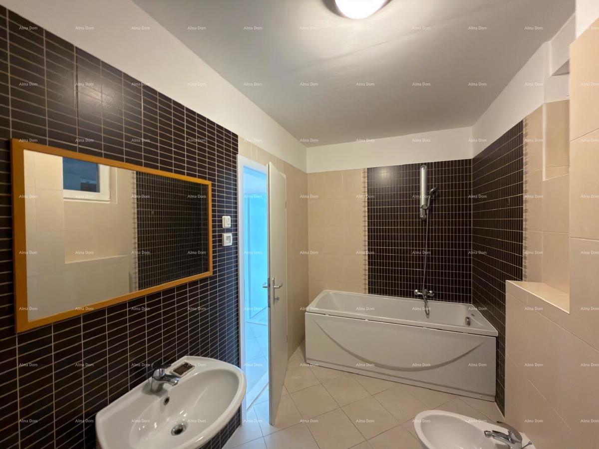 Vrhunska lokacija! Prodaja stanovanja v neposredni bližini centra mesta, Pula!