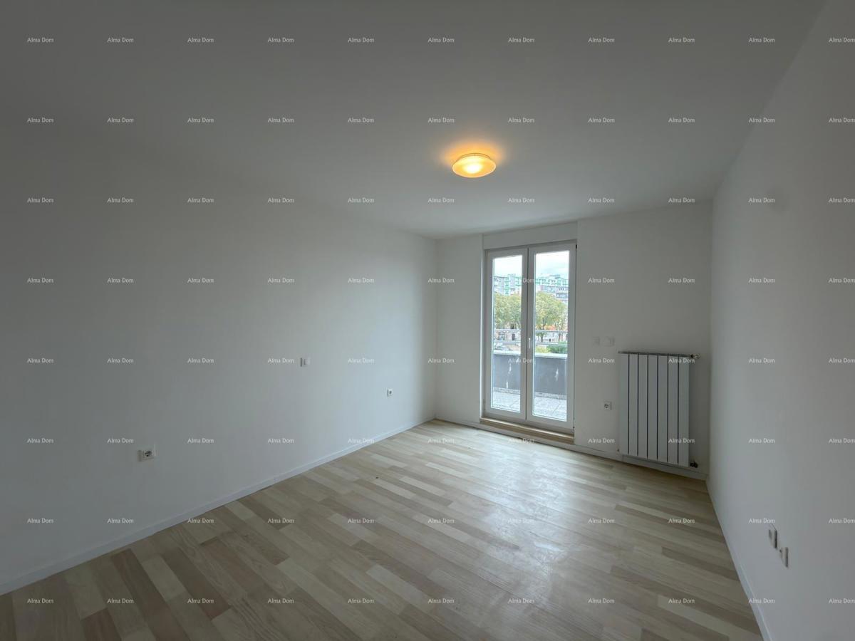 Vrhunska lokacija! Prodaja stanovanja v neposredni bližini centra mesta, Pula!