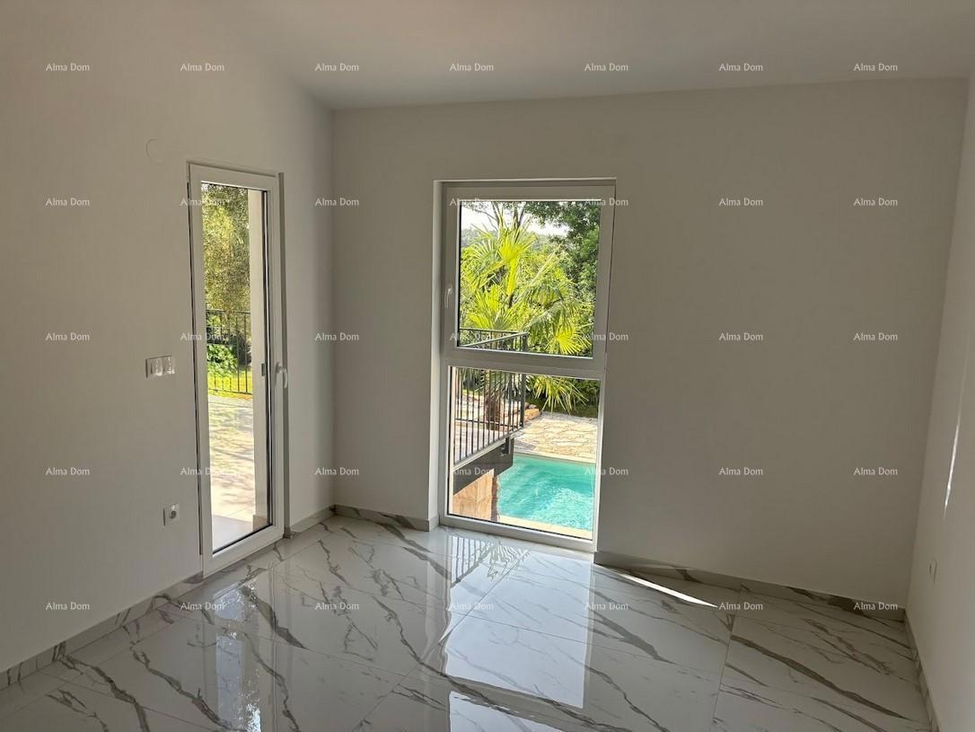 UMAG – Hiša s bazenom in tremi ločenimi apartmaji