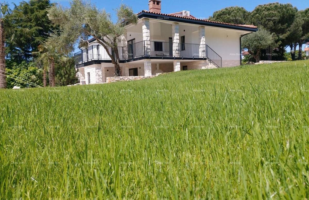 UMAG – Hiša s bazenom in tremi ločenimi apartmaji