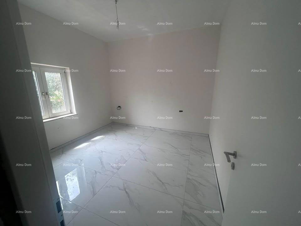 Poreč – družinska hiša z dvema stanovanjem enotama