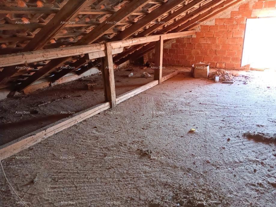 Poreč – družinska hiša z dvema stanovanjem enotama