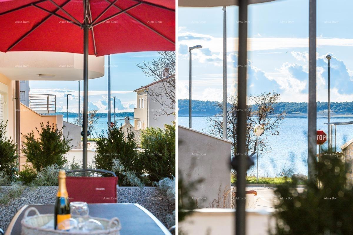 Medulin – hiša s 2 apartmaji, 100 m od plaže